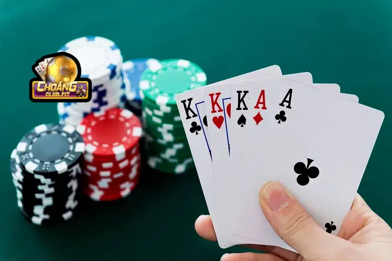 Hướng dẫn cách chơi poker online Choáng club cực đơn giản cho tân thủ 2 Luật chơi game Poker online Choáng club đơn giản